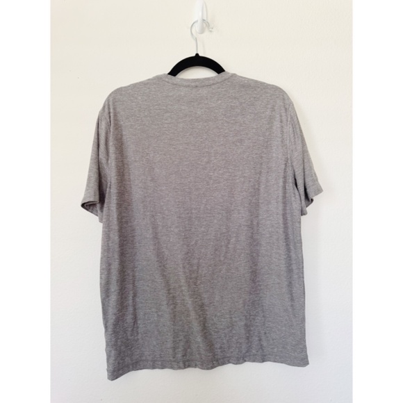 Vuori Men's Strato Tech Tee Shirt Gray M - Picture 3 of 7